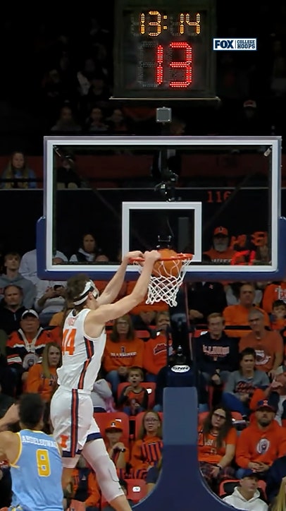 Keaton Wagler gives Zvonimir Ivisic the oop off the roll 🔥