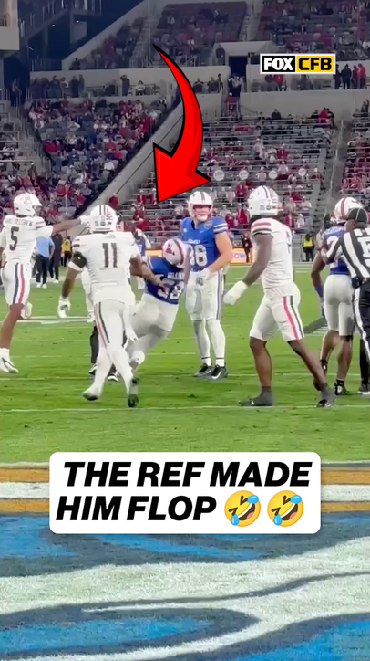 Flop of the year at the Holiday Bowl? 😂