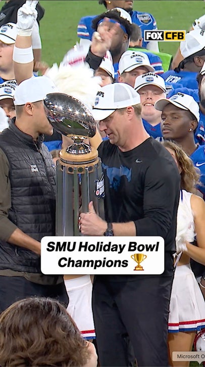 SMU caps off the season with a Holiday Bowl win 👏
