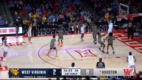 Houston’s Chris Cenac Jr. Flies Through the Lane for Slam Dunk vs West Virginia