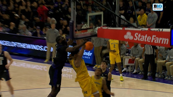 Michigans' Yaxel Lendeborg Threads the Pass to Aday Mara for a Slam Dunk vs. Washington