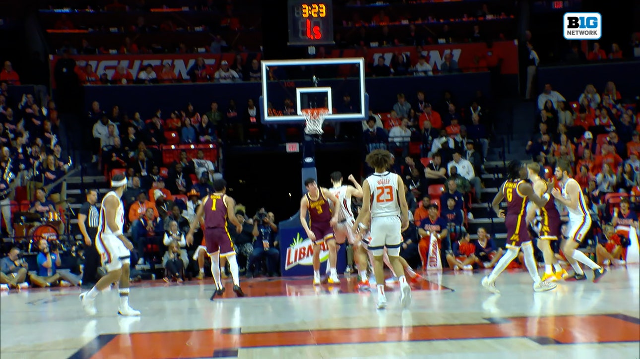 Illinois' Keaton Wagler splashes 3-pointer extending lead to 74-62 against Minneosta
