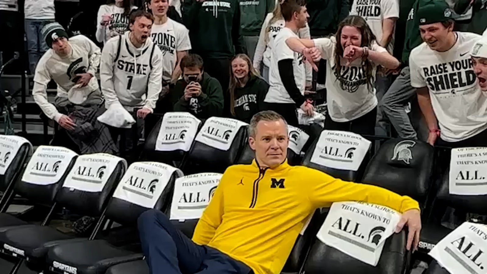 The Michigan-Michigan State rivalry has Dusty May cheesin' 😆