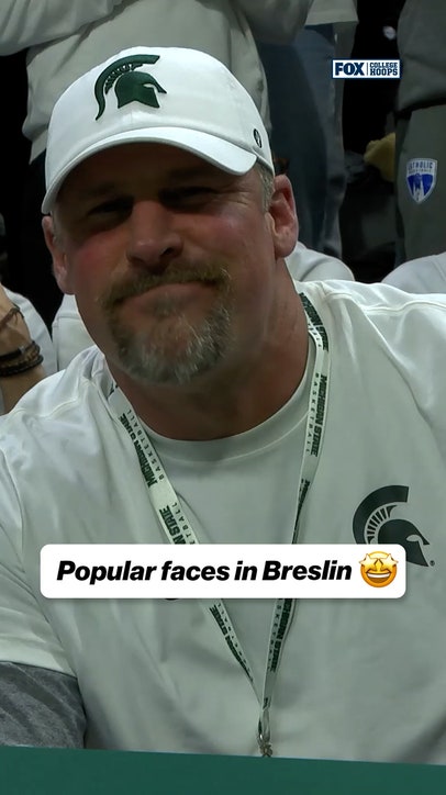 Celebs are out at Michigan vs MSU ️️⭐️