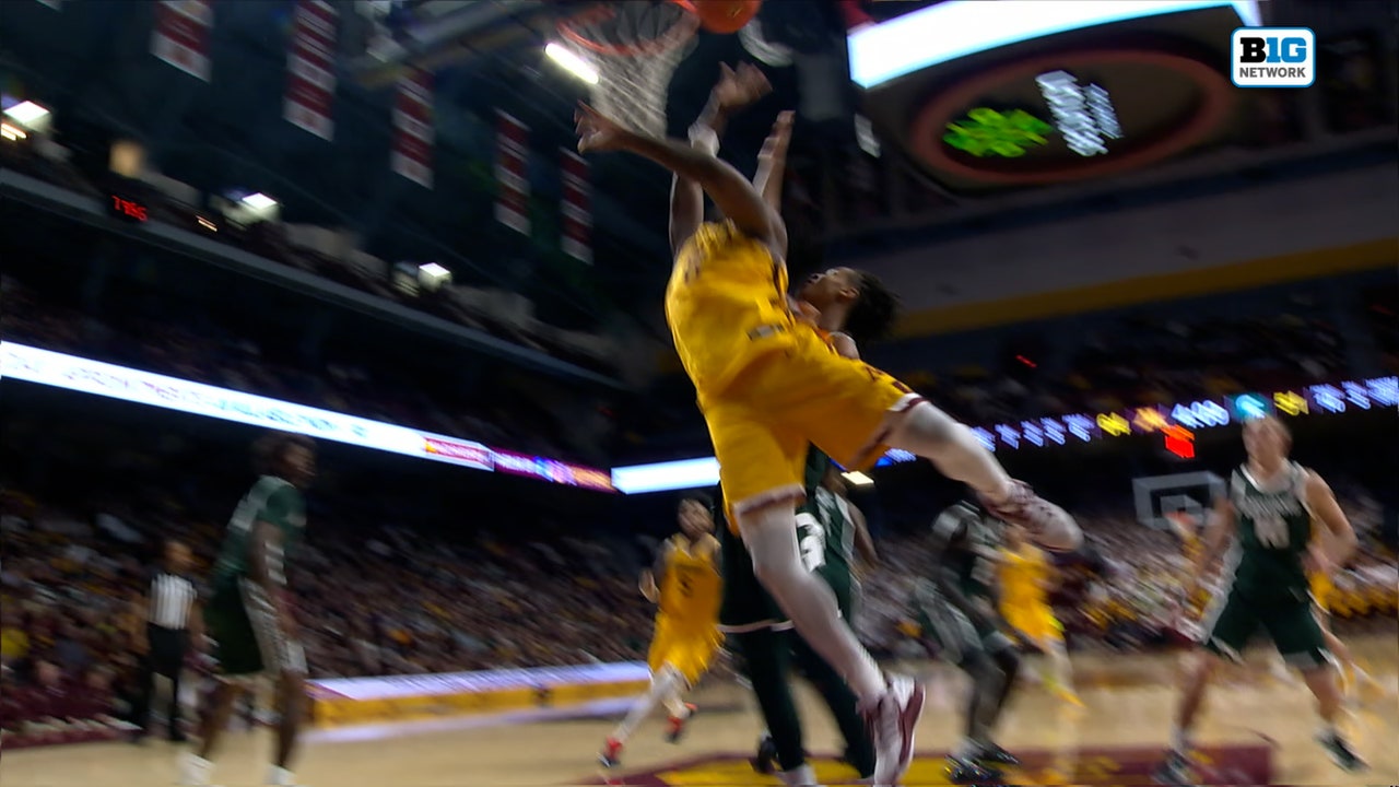 Langston Reynolds spins for a tough and-one, Minnesota extends lead against No. 10 MSU 🌀