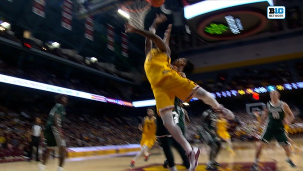 Langston Reynolds spins for a tough and-one, Minnesota extends lead against No. 10 MSU 🌀