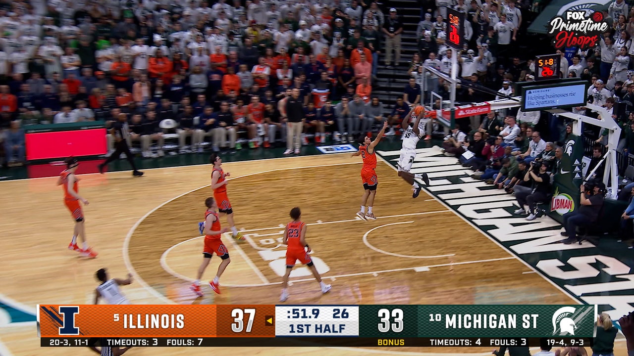 Michigan States' Jeremy Fears Connects With Coen Carr for Explosive Alley-Oop Slam vs. Illinois