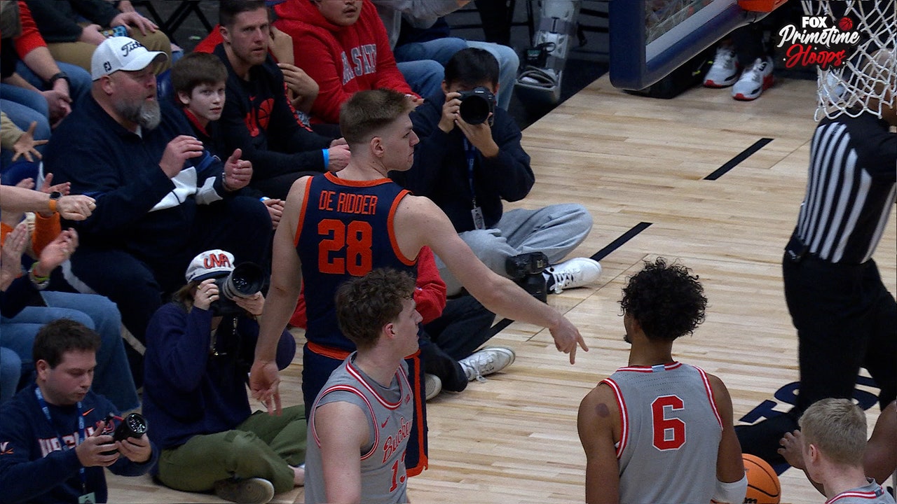 Virginia's Thijs De Ridder Slips Past Defender for Crafty And-One Finish vs. Ohio State