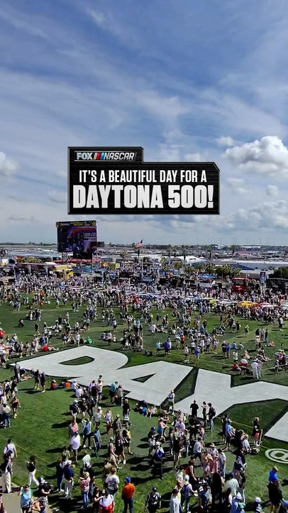 It’s a GORGEOUS day for a Daytona 500! 🏁😎