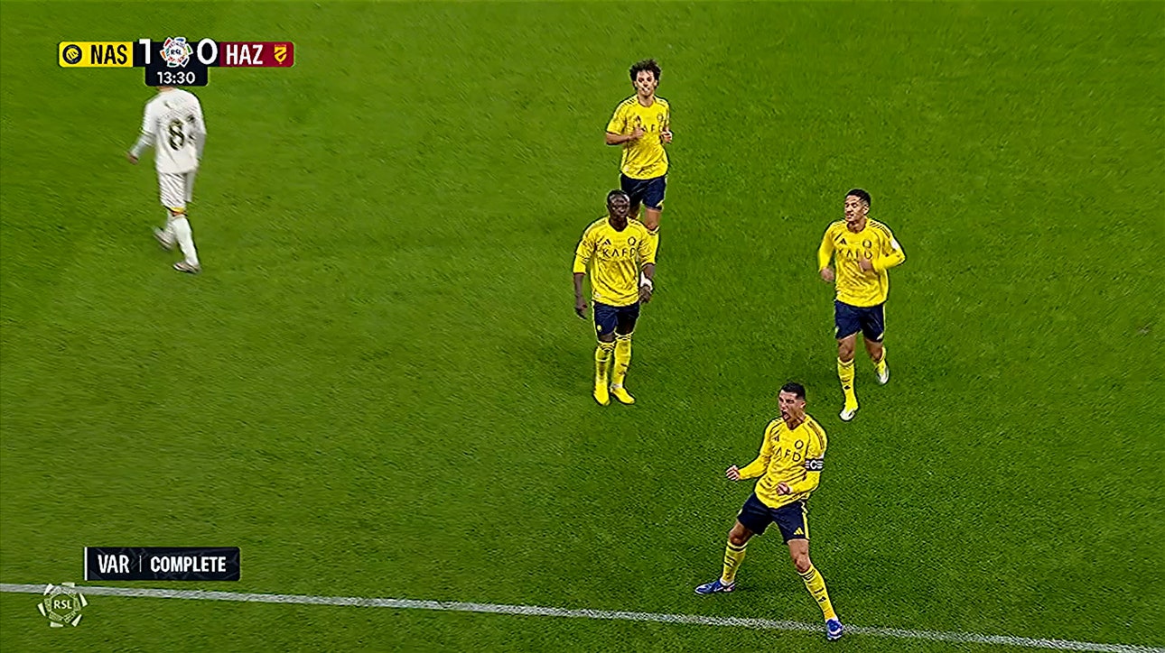 Cristiano Ronaldo scores a goal in 13' to give Al-Nassr a 1-0 lead over Al-Hazem 