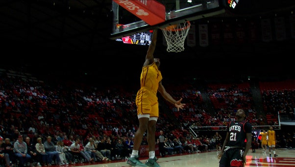 Iowa State's Jamarion Batemon comes up with the steal and finishes with a slam vs. Utah 