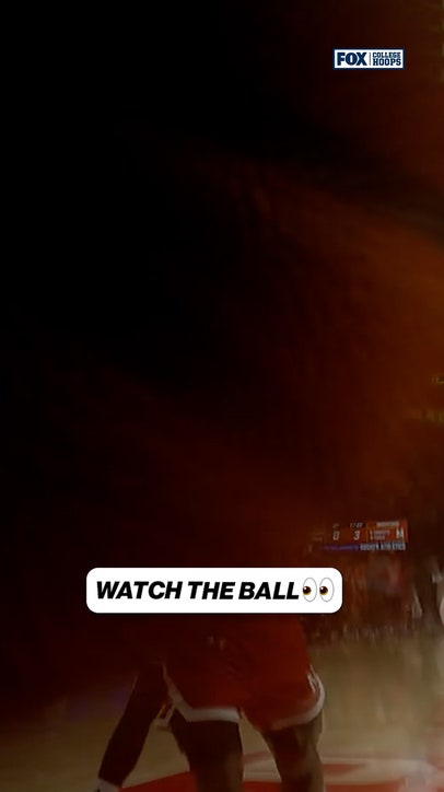 Look out down there! 👀