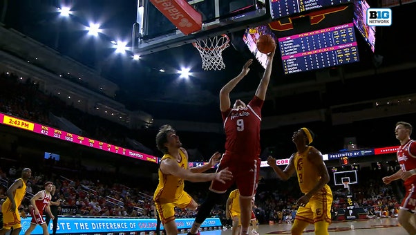 Nebraska's Berke Büyüktuncel converts and-one layup to extend Nebraska’s lead over USC