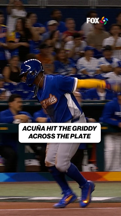 Acuña crosses plate in STYLE 🕺