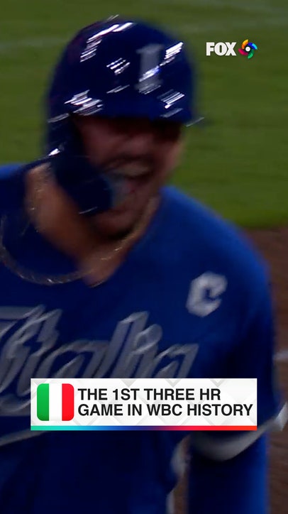 Vinnie Pasquantino makes some SERIOUS history vs. Mexico 🤩