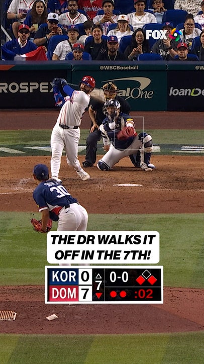 WELLS WALKS IT OFF 🙌