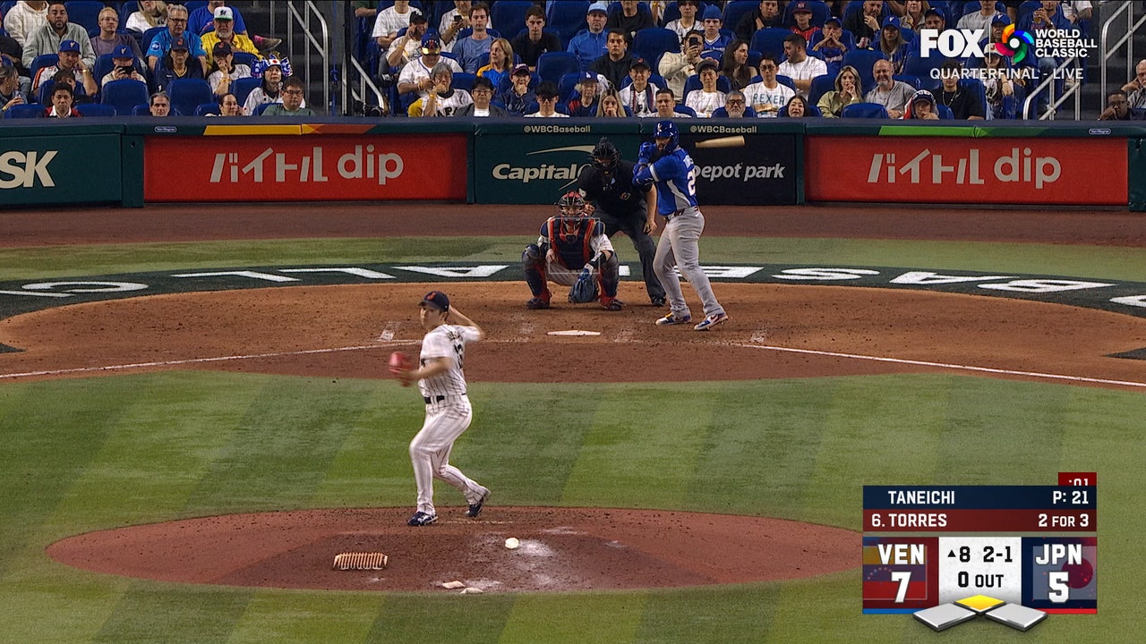 Atsuki Taneichi’s pickoff attempt at second base gets away, Venezuela extends lead over Japan