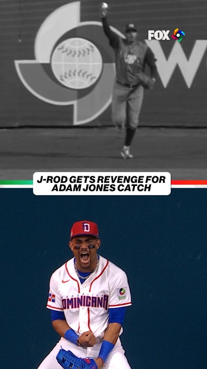 J-ROD RECREATES Adam Jones WBC Catch 🔥