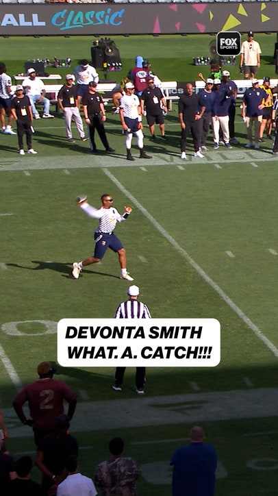 DeVonta Smith TOE TAPPING CATCH 🤯