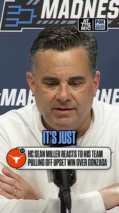 HC Sean Miller reacts after his team’s upset win over No. 3 seed Gonzaga 