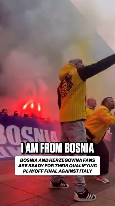 Famous Bosnian rock band Dubioza Kolektiv is leading chants in Zenica ahead of Bosnia and Herzegovina's FIFA World Cup Qualifying playoff final against Italy 🇸🇪 