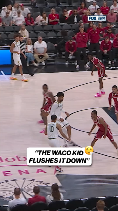 Caden Powell with the slam on the lob from Isaac Williams IV!