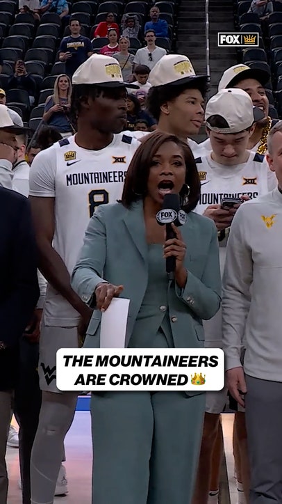 The West Virginia Mountaineers are awarded the CBC championship trophy! 👏