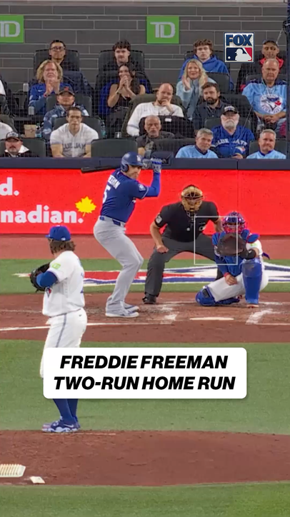 Freddie Freeman extends the Dodgers' lead in Toronto 💪