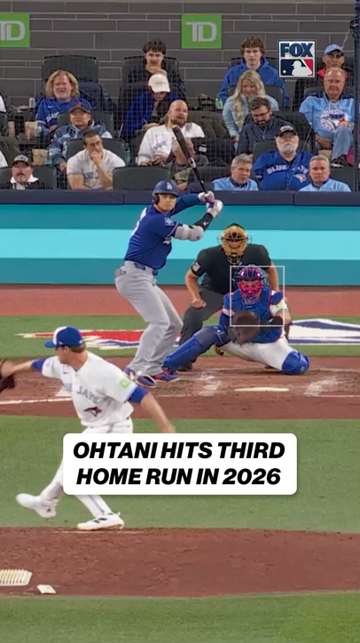 Shohei Ohtani Hits HOMER in Toronto 👀