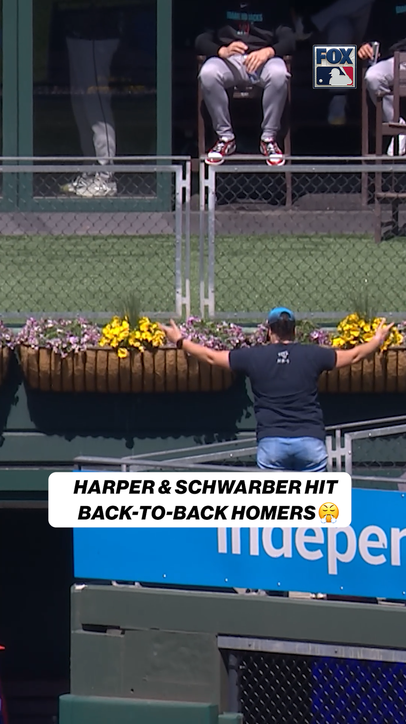 Harper & Schwarber CRUSH back-to-back HR 💪