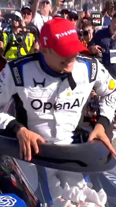 Defending INDYCAR champion Alex Palou is a winner on the streets of Long Beach 🏁