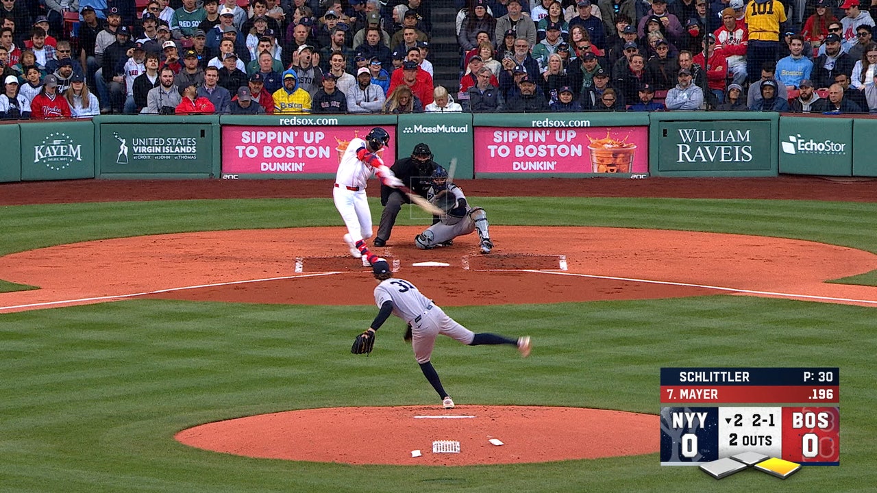 Marcelo Mayer hits double off wall to drive in a run, giving Red Sox an early lead over Yankees