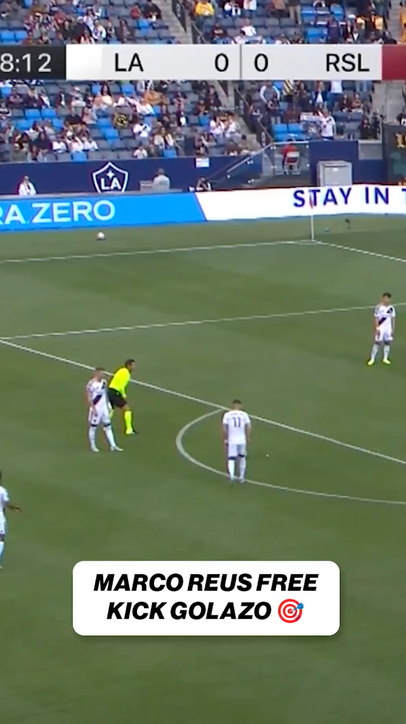 GERMAN LEGEND MARCO REUS HAD THE GOALKEEPER FROZEN