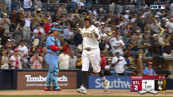 Manny Machado crushes solo home run, extending Padres' lead over Cardinals