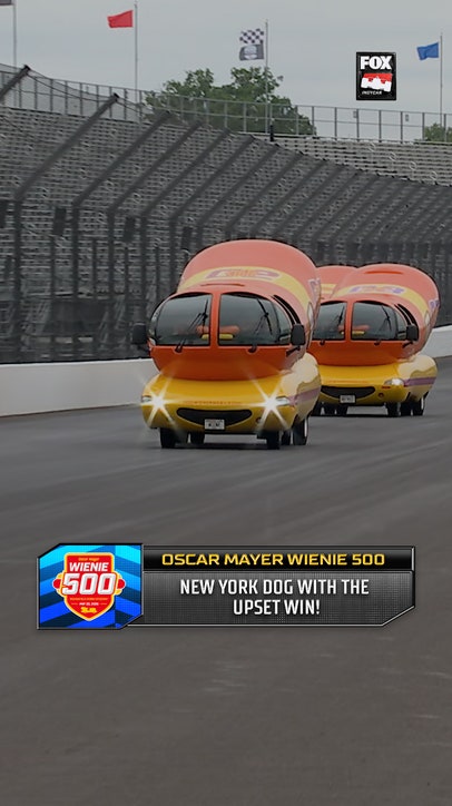 New York Dog wins the 2nd annual Wienie 500! 🌭 