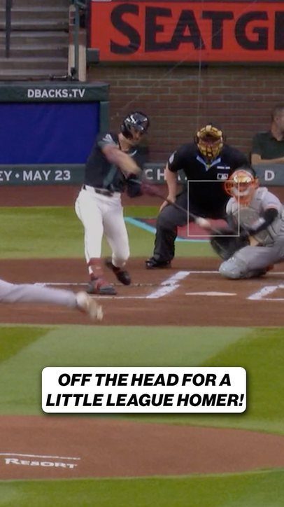 Corbin Carroll comes all the way around after the throw went off his head into the outfield! 🤕