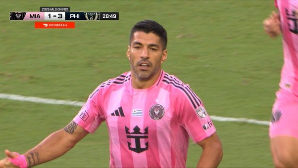 Luis Suárez puts it in the back of the net for Inter Miami, cutting Philadelphia's lead 3-2
