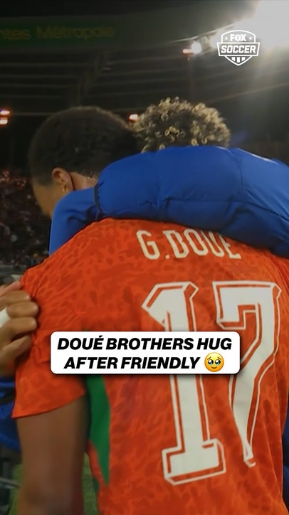 Bragging rights for Guéla after he beats his brother Désiré in an international friendly 🇨🇮🇫🇷