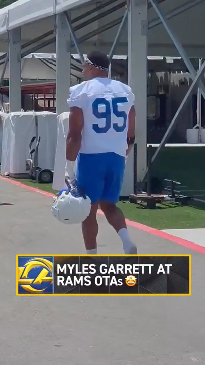 The newest member of the Rams 🔥🐏(via AdamGrosbard/X)