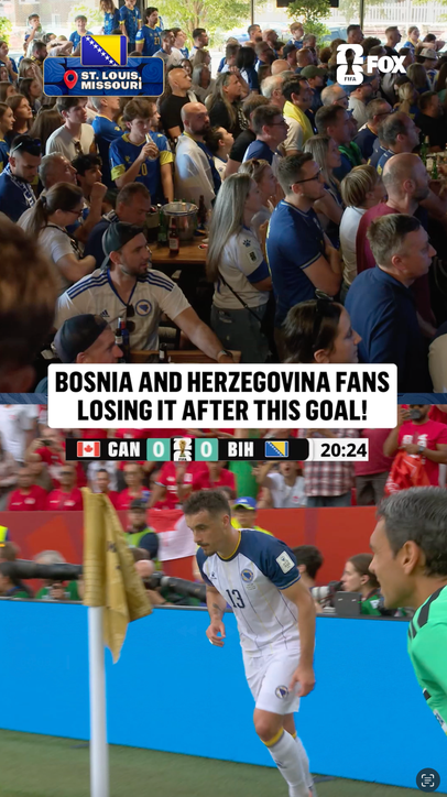 Bosnian fans react to their country's first FIFA World Cup goal since 2014 🇧🇦