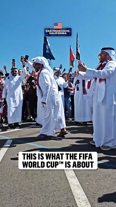 Vibes are high between Qatar and Switzerland fans before their kickoff 🇶🇦🇨🇭