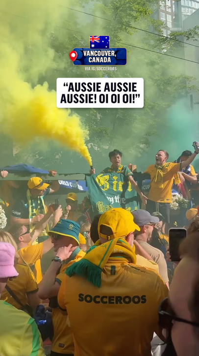 These Australian fans are HYPED 🇦🇺