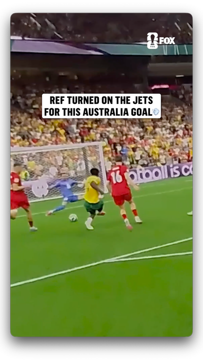 The referee had to give the audience the best angle