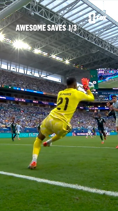 Saudi Arabia's keeper, Mohammed Al-Owais, was a brick wall in goal tonight 🧱