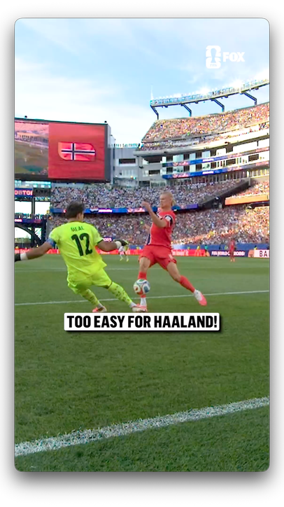 Erling Haaland pounced on the mistake to make it 2-1 for Norway 🇳🇴