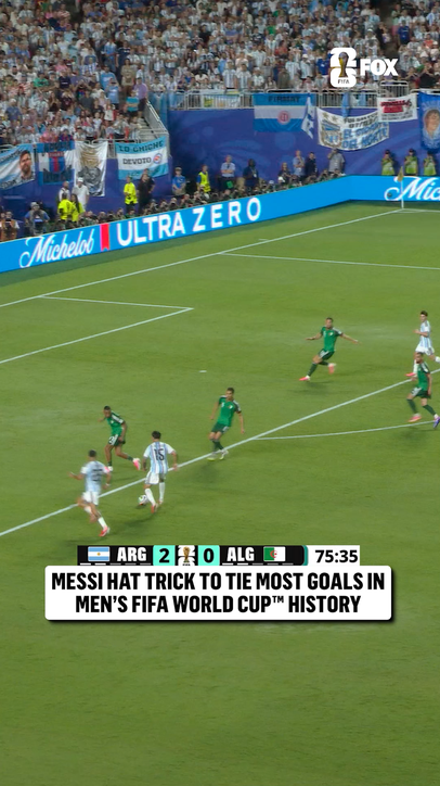 MESSI SCORES HIS FIRST CAREER FIFA WORLD CUP HAT TRICK 🇦🇷