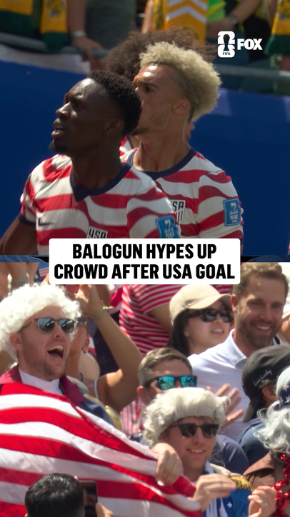 Flo Balogun getting the 12th man LOUD in Seattle 🔊