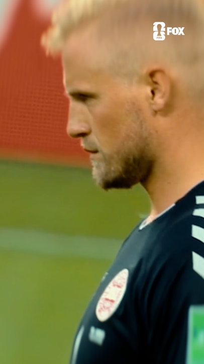 Is there a secret to saving penalties? For Father’s Day, Peter Schmeichel and Kasper Schmeichel share their approach 🇩🇰