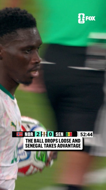 Ismaïla Sarr pulls one back for Senegal!