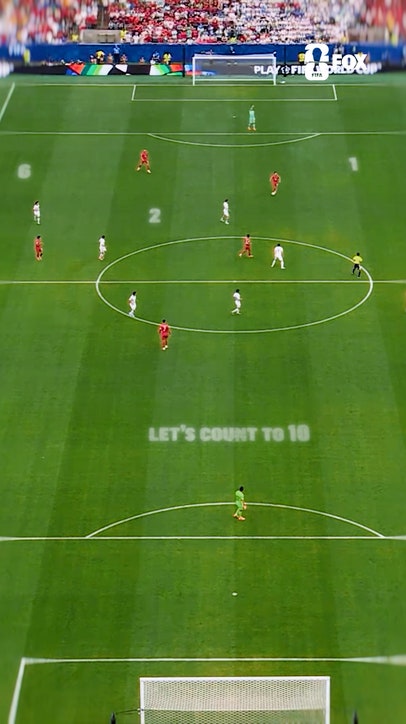 Beautiful Portuguese build-up play, finished by a CR7 goal 🇵🇹
